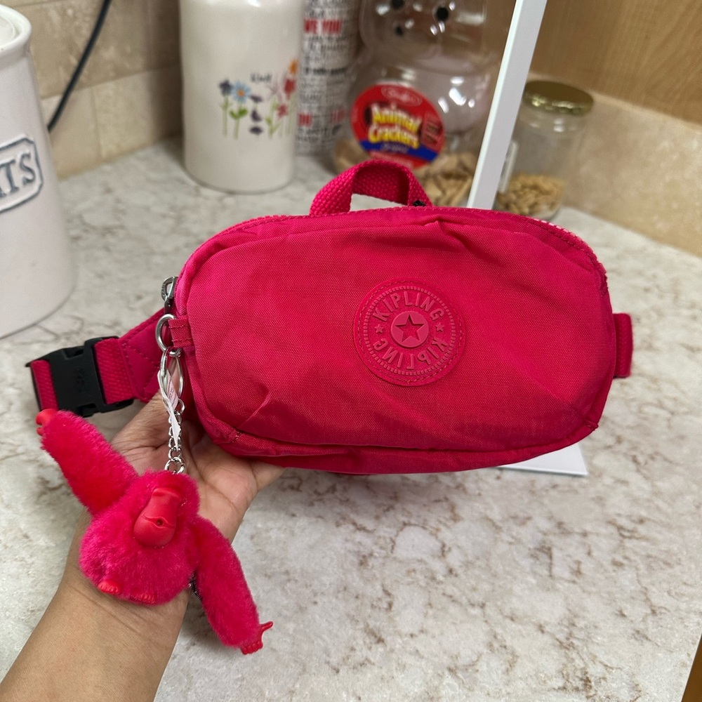 Kipling Alys Waistpack or Belt Bag in Confetti Pink Color, New with Tag - Picture 2 of 11